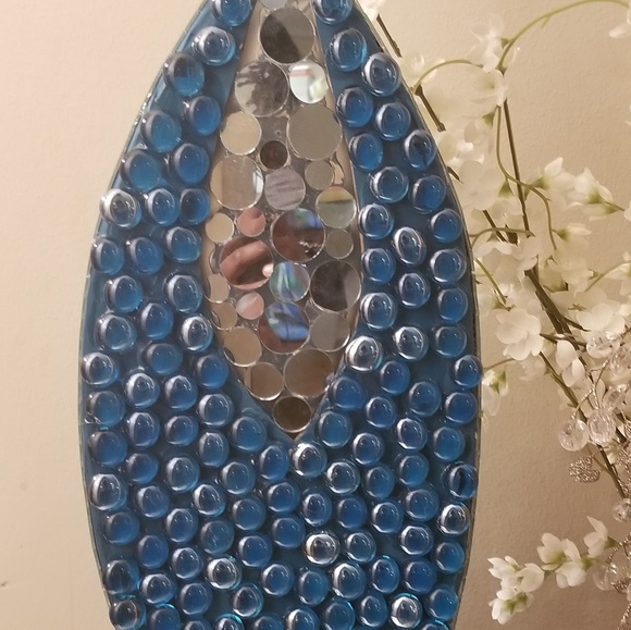 Hand-made Vase - Picture 3 of 3